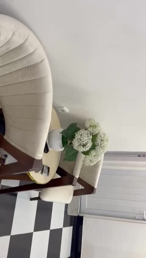 3-Bedroom Elevator Apartment in Kart-e Chahar