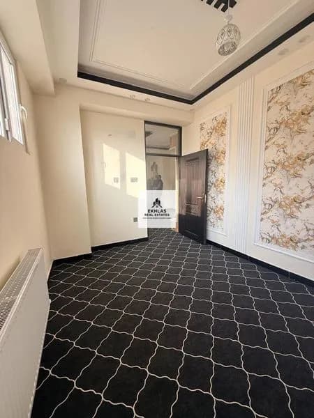 کرایی خانه ۳ اتاق خوابی وضعیت خوب در خیرخانه