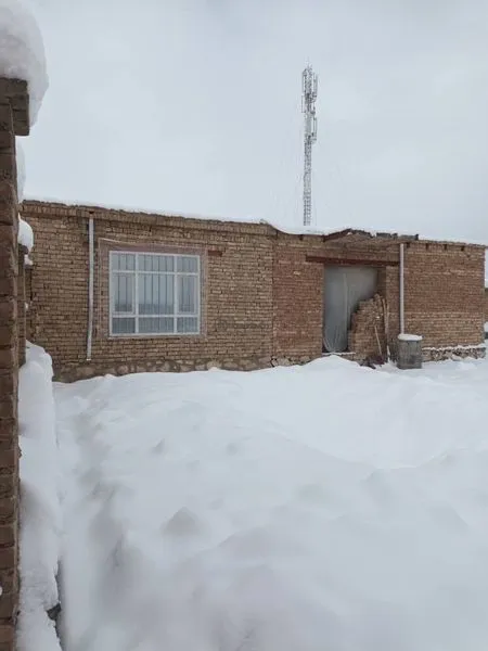 خانه دو اتاق خواب با آب چاه شخصی در خیرخانه
