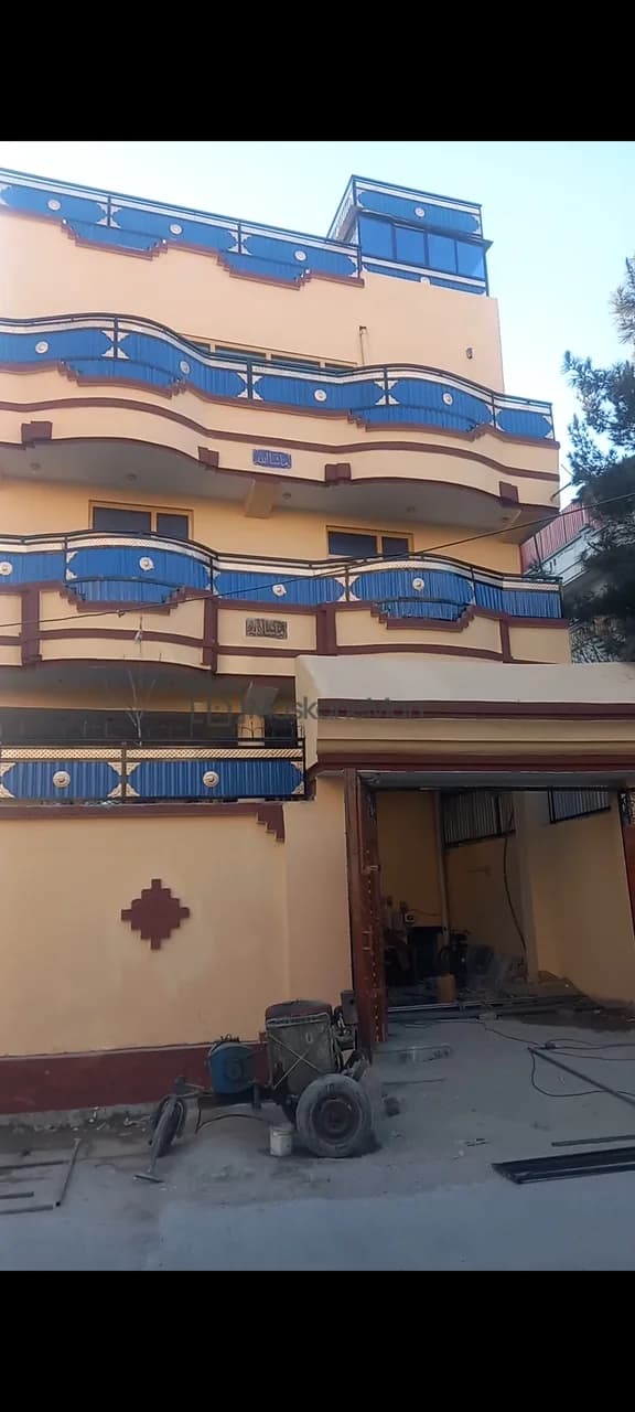 Beautiful 4-Story Haveli - 1